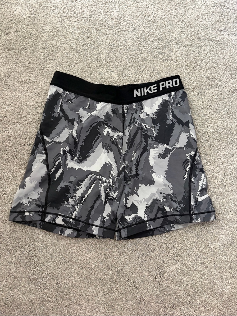 Girls XL Gray Camo Compression Shorts